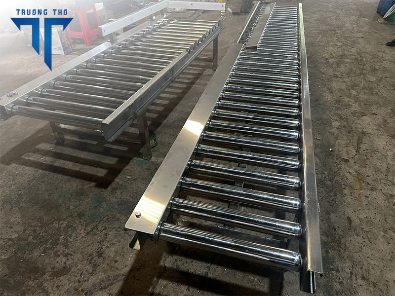 Con lăn băng tải mini