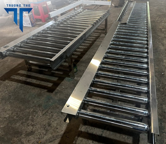 Băng Tải Con Lăn Tự Do